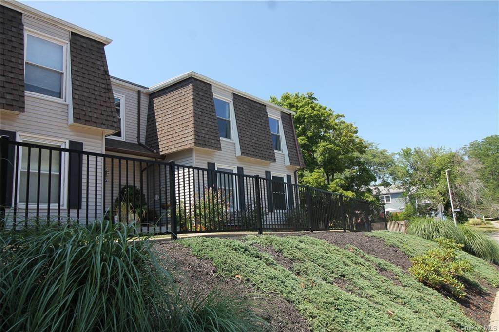 150 Rinaldi - Photo 1