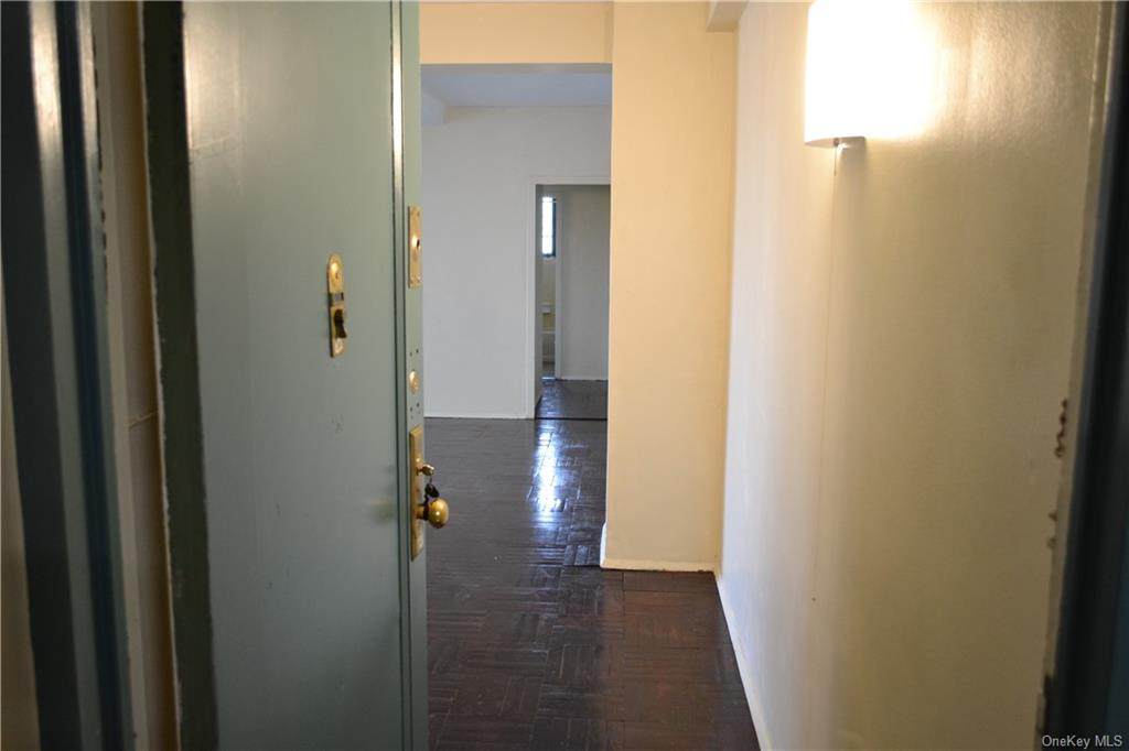 1735 Purdy Street - Photo 1