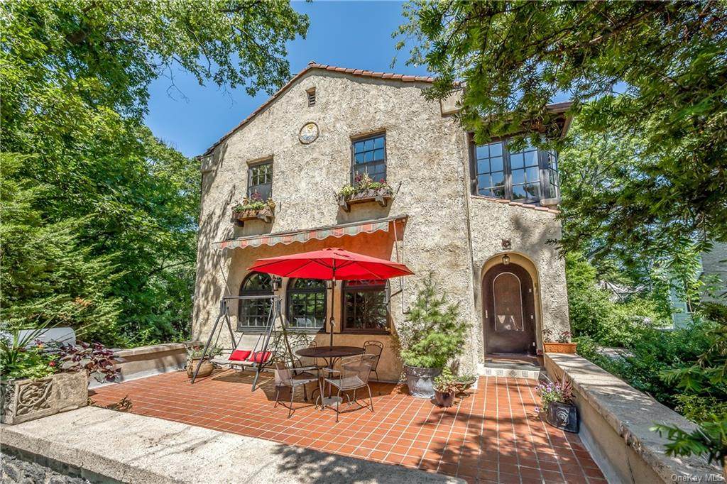 24 Greystone Road - Photo 1