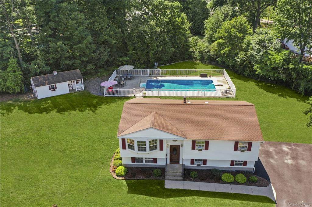 27 Rose Hill Park - Photo 1