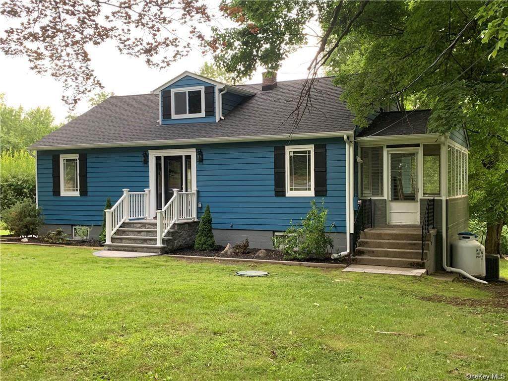 215 Colden Hill Road - Photo 1