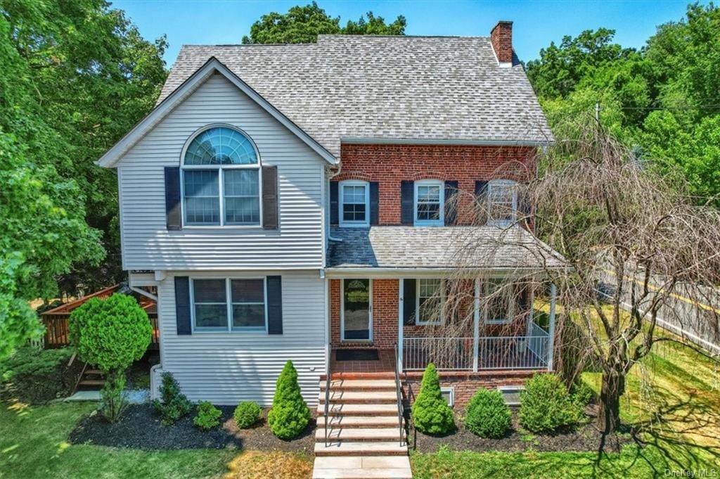 14 Wayne Avenue - Photo 1