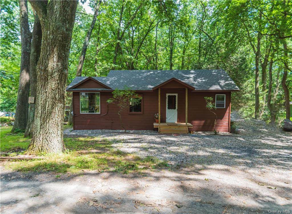 55 Woodcrest Drive - Photo 1
