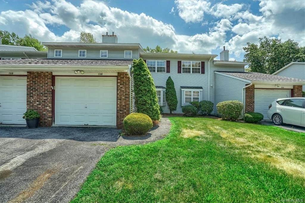 212 Eagleton Drive - Photo 1