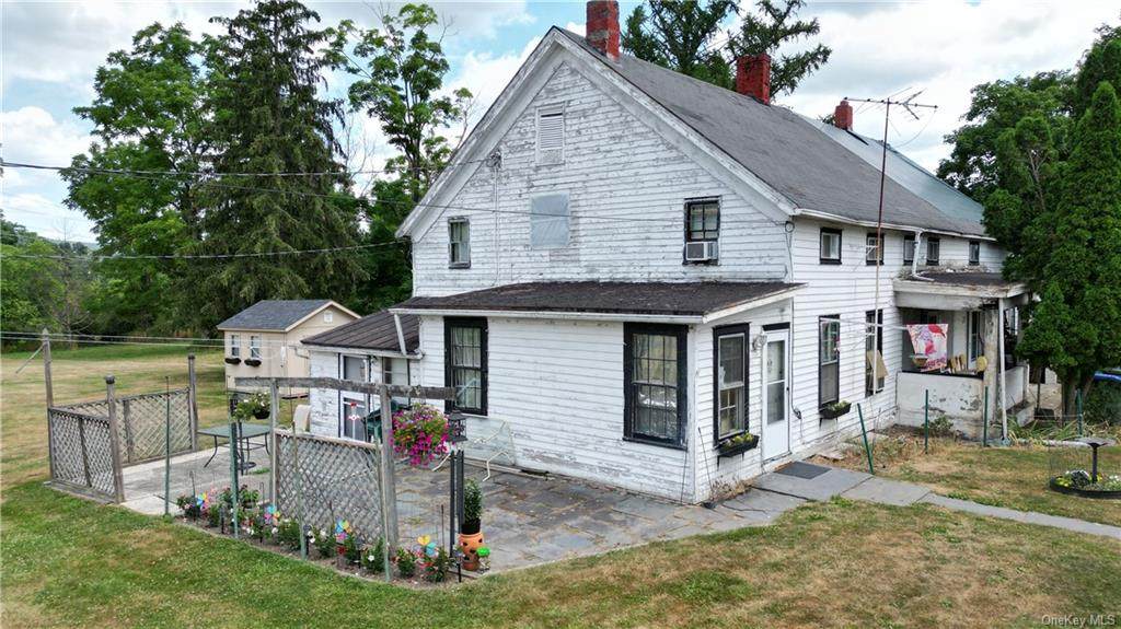 18 Sugarloaf Mountain Road - Photo 1