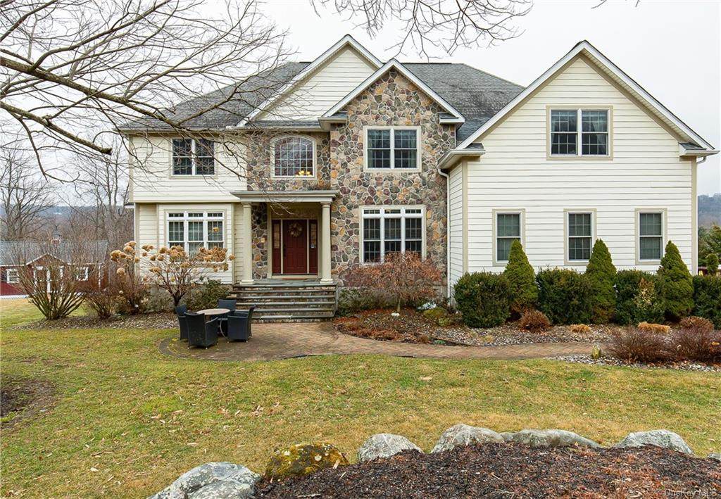 11 Meadow View Court - Photo 1