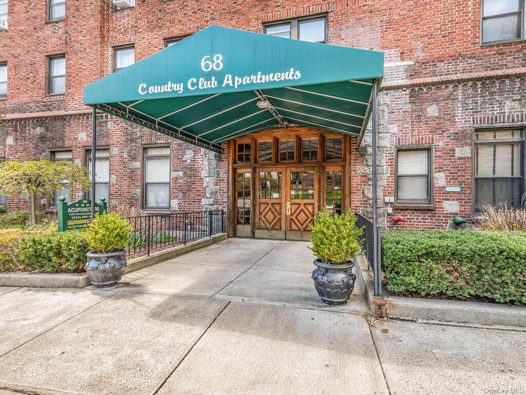 68 Hartsdale Avenue - Photo 1