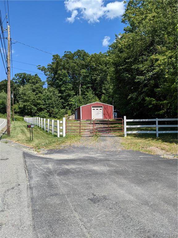 118 Us Highway 6 - Photo 1