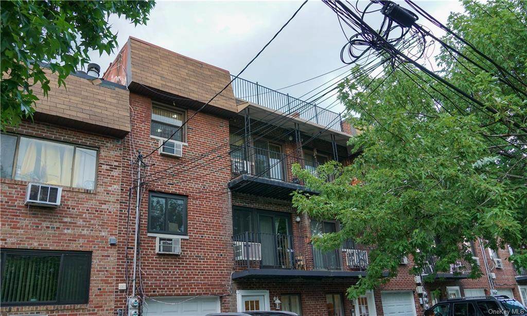 276 Buttrick Avenue - Photo 1