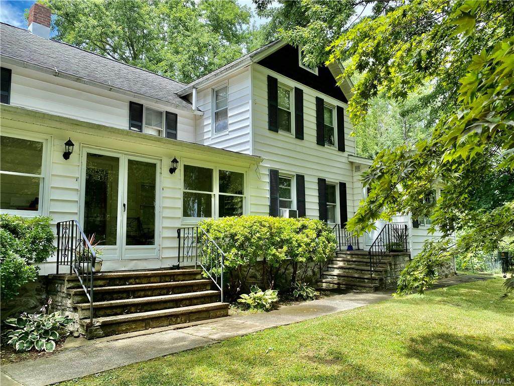 297 Vineyard Avenue - Photo 1