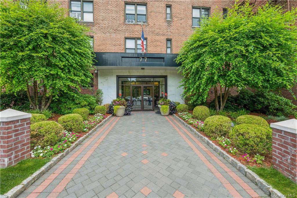 77 Bronx River Road - Photo 1