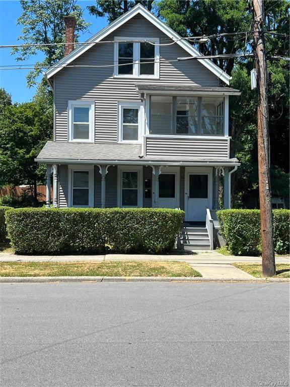 21 Lincoln Avenue - Photo 1