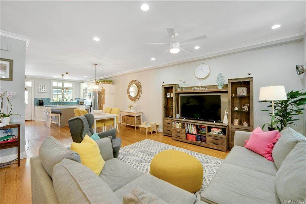 19 Olivia Street - Photo 1
