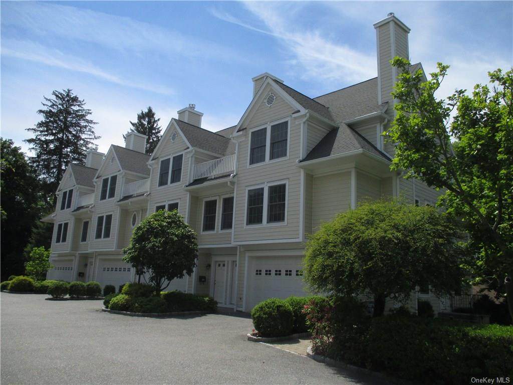 29 Carpenter Avenue - Photo 1