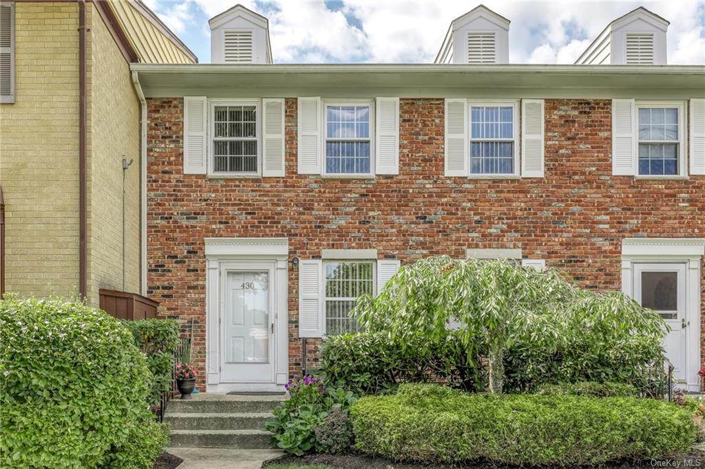 430 Genesee Court - Photo 1