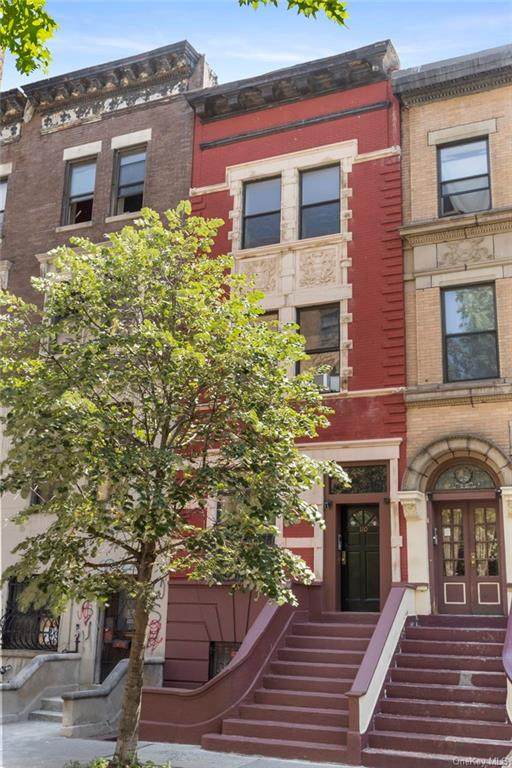 110 Edgecombe Avenue - Photo 1