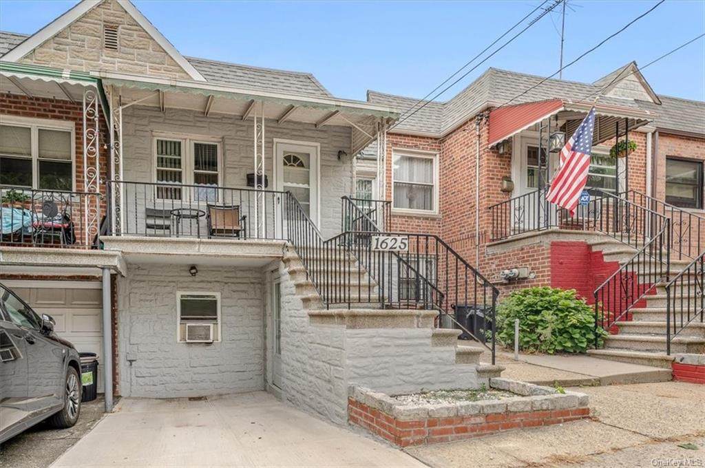 1625 Tenbroeck Avenue - Photo 1