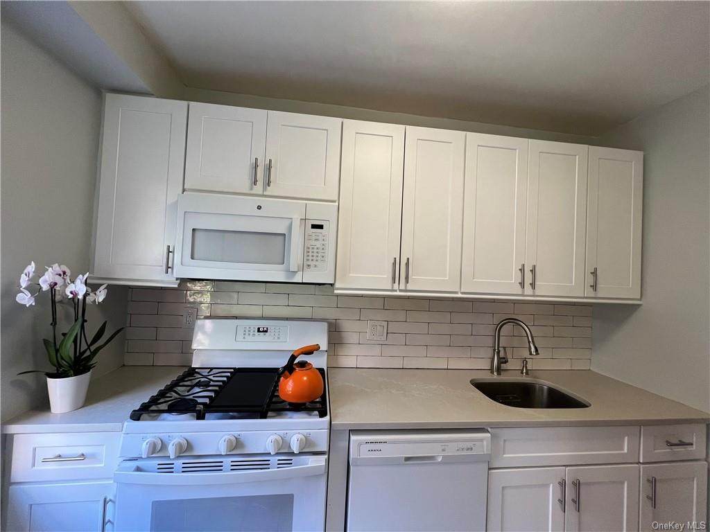 281 Garth Road - Photo 1