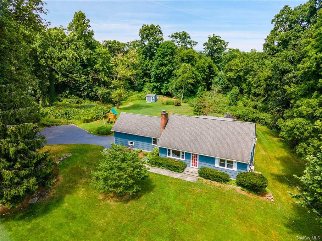 806 Syska Road - Photo 1