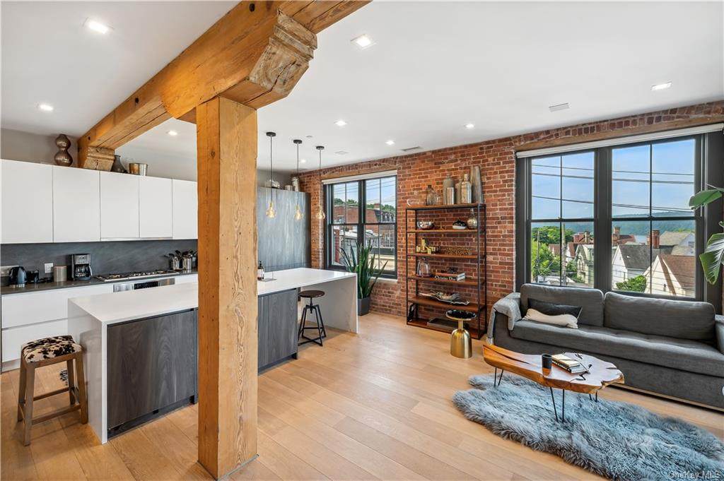 40 Chestnut Street - Photo 1