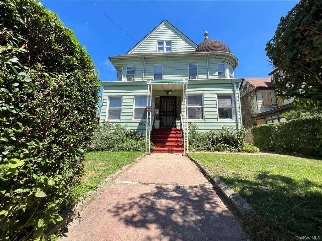 257 2nd Avenue - Photo 1