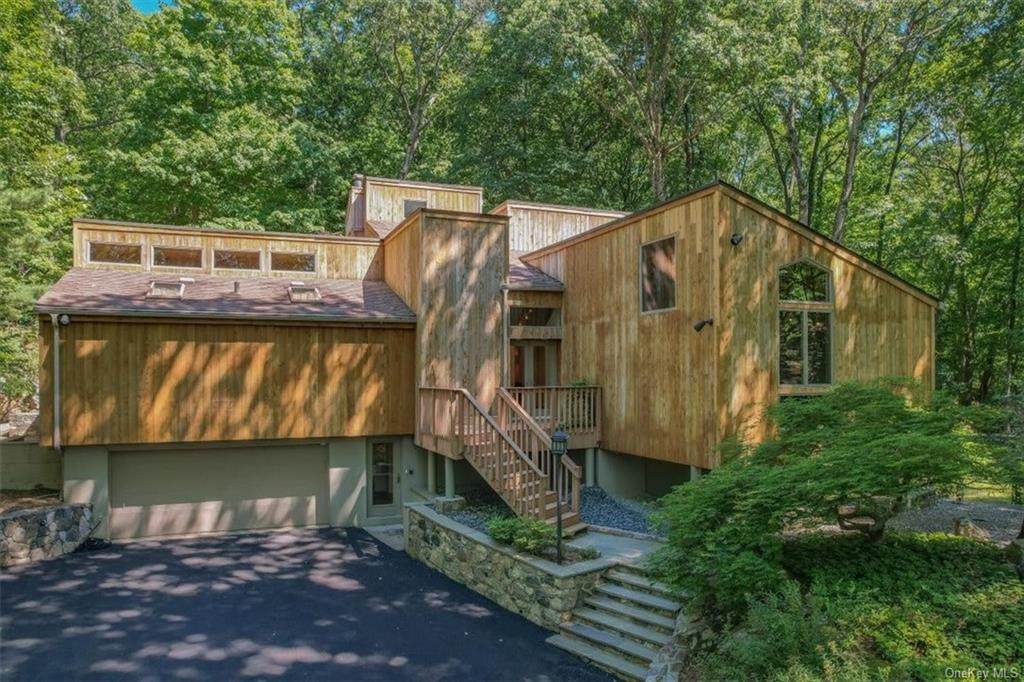 46 Valley Lane - Photo 1