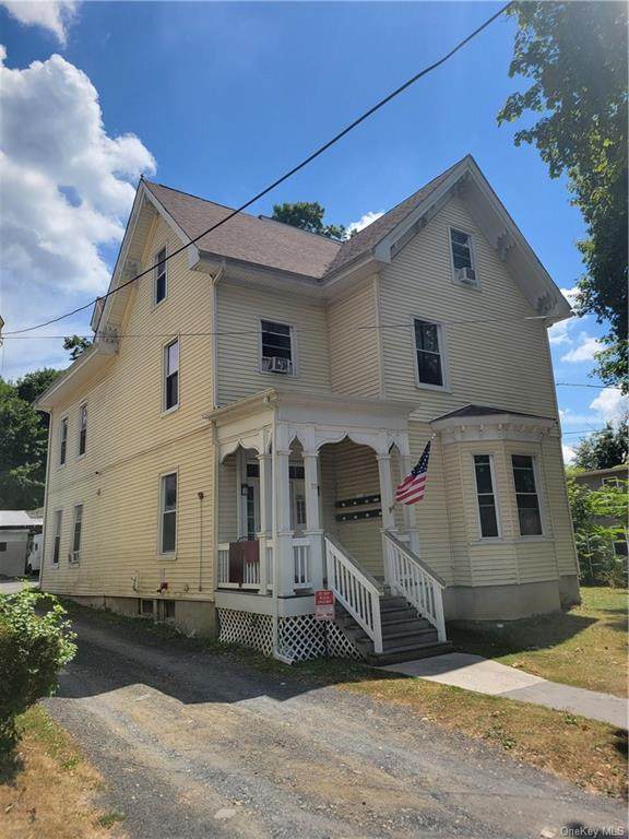 55 Clinton Street - Photo 1