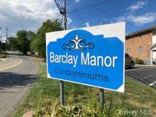 502 Barclay Manor - Photo 1