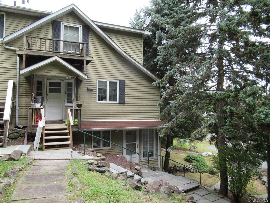 523 Mountainview Avenue - Photo 1