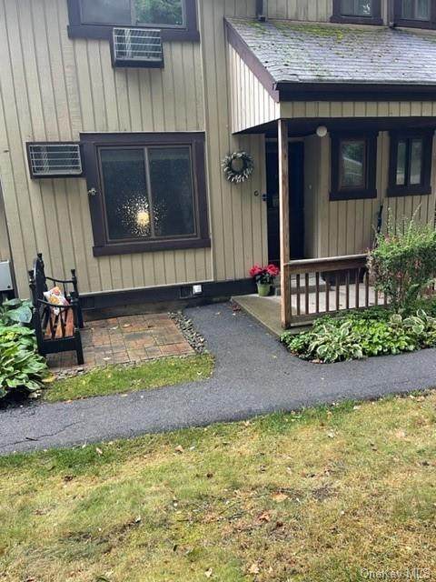 10 Heritage Drive - Photo 1