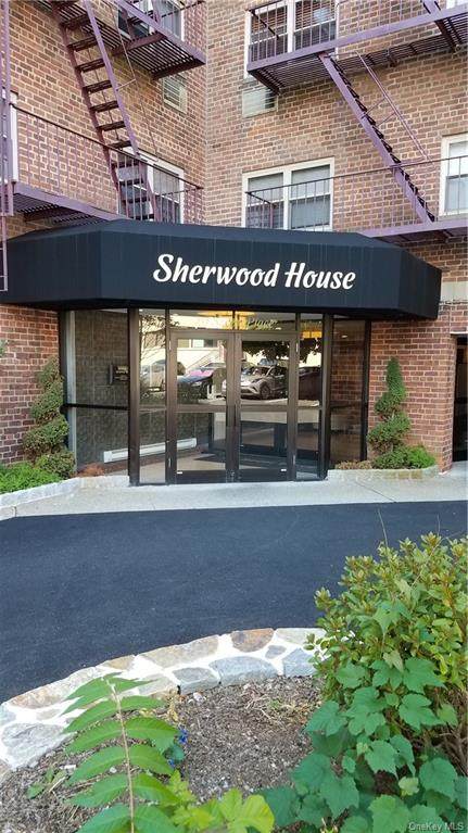 20 Secor Place - Photo 1