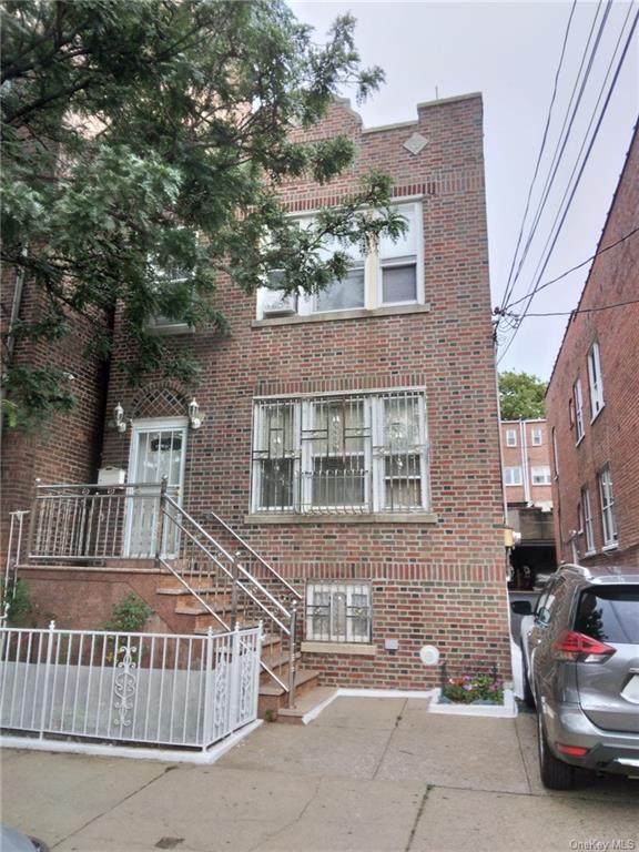 4628 Carpenter Avenue - Photo 1