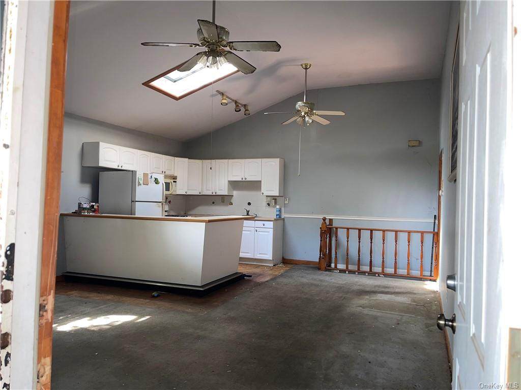 501 Harding Park - Photo 1