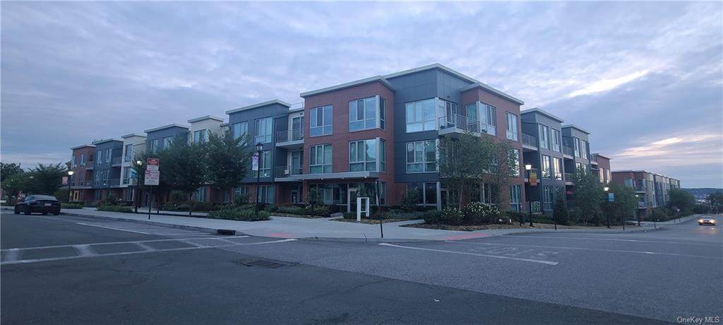 83 Franklin Street - Photo 1