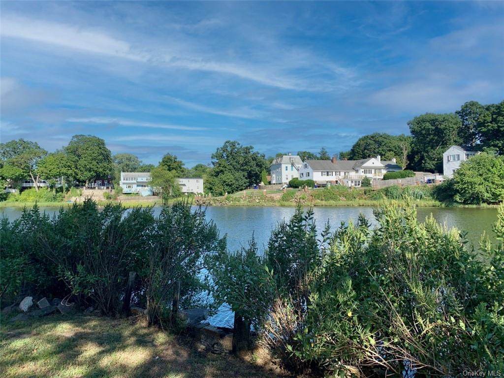 289 East Avenue - Photo 1