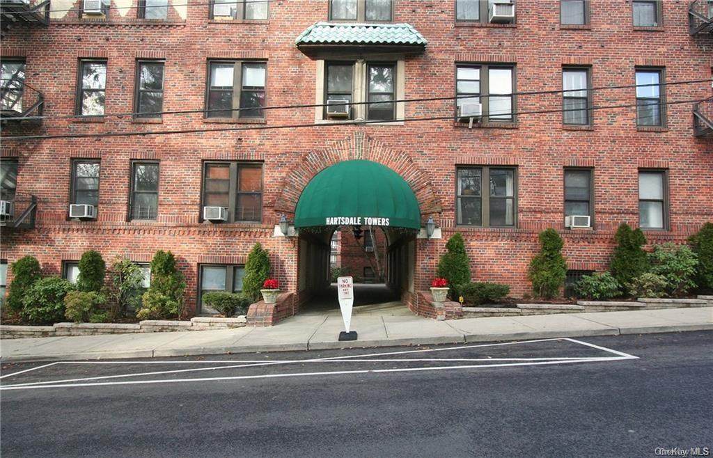 1 Columbia Avenue - Photo 1