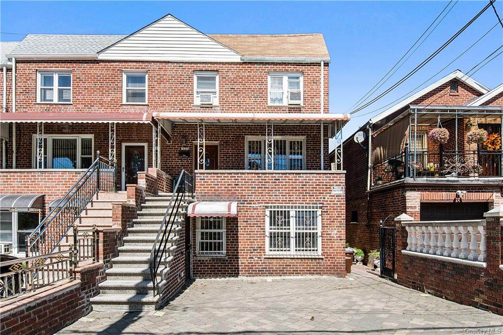 935 Brady Avenue - Photo 1