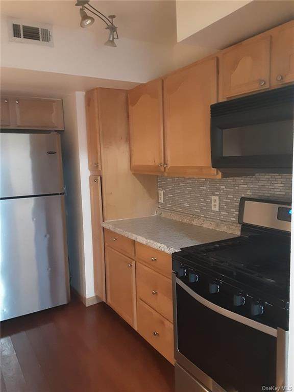 1708 Whispering Hills - Photo 1