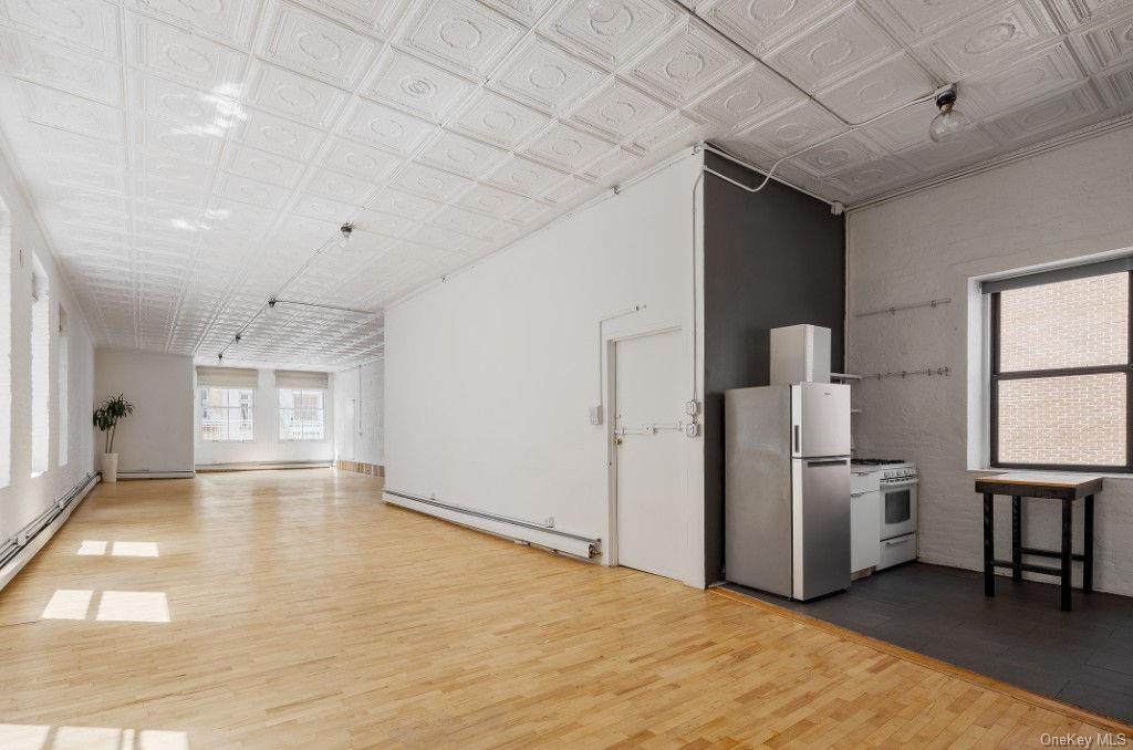78 Grand Street - Photo 1