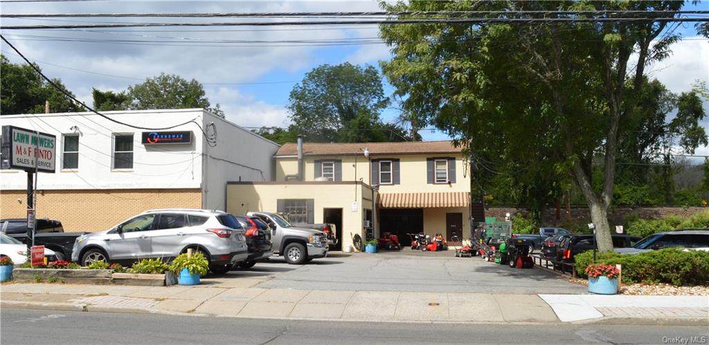 841 Franklin Avenue - Photo 1