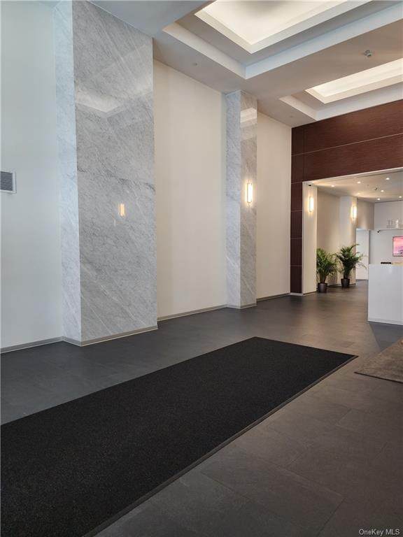 4 Martine Avenue - Photo 1