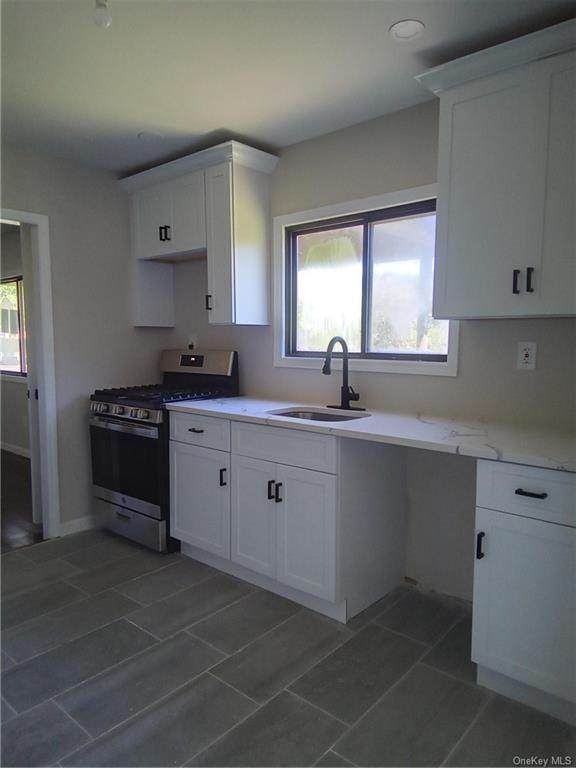12 Orchard Lake Drive - Photo 1