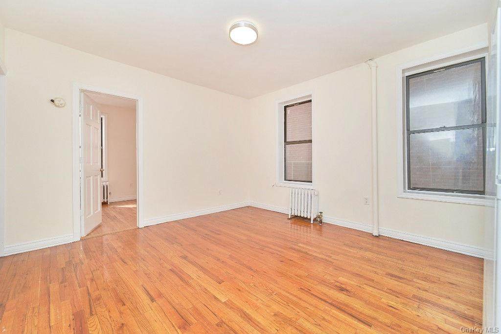319 E 95th Street - Photo 1