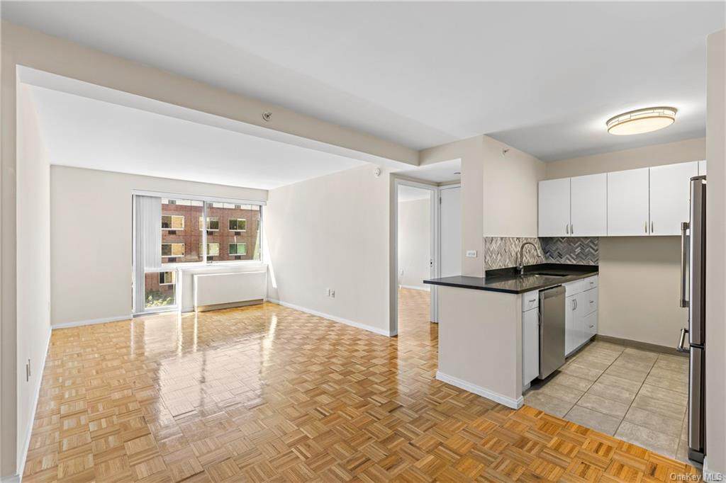 68 Bradhurst Avenue - Photo 1