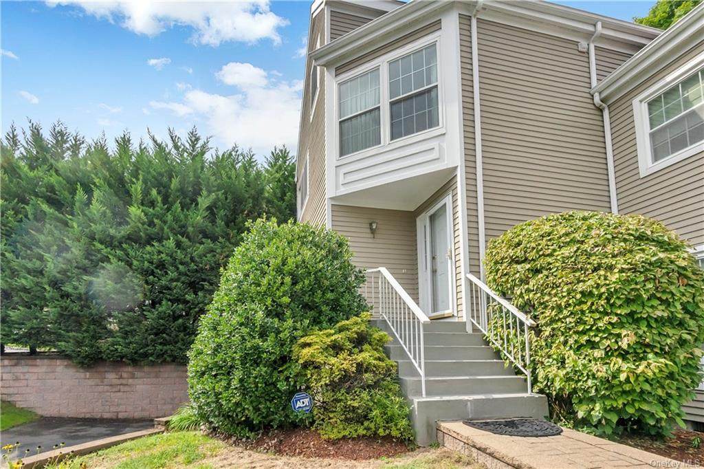 10 Arborwood Lane - Photo 1