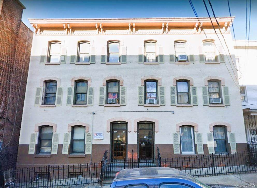 49 Linden Street - Photo 1