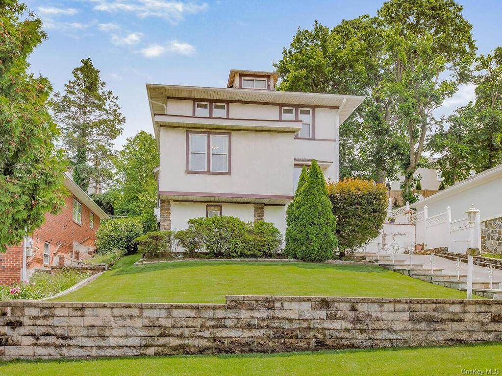7 Elaine Terrace - Photo 1