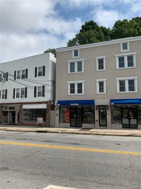 167 Main Street - Photo 1