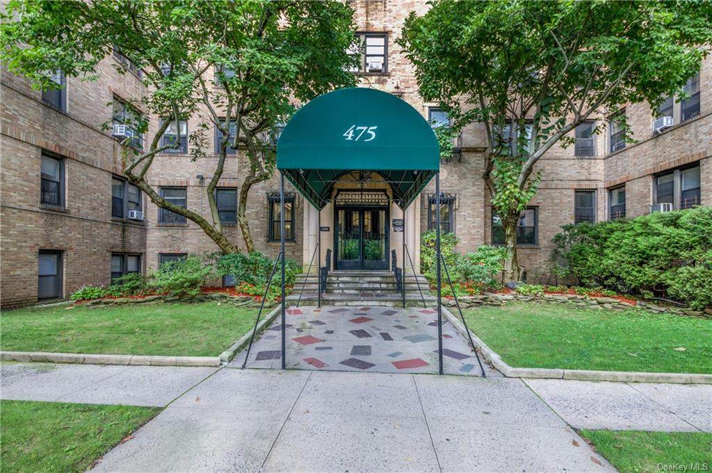 475 Bronx River Road - Photo 1
