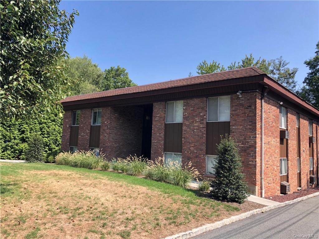 12 Sheridan Avenue - Photo 1